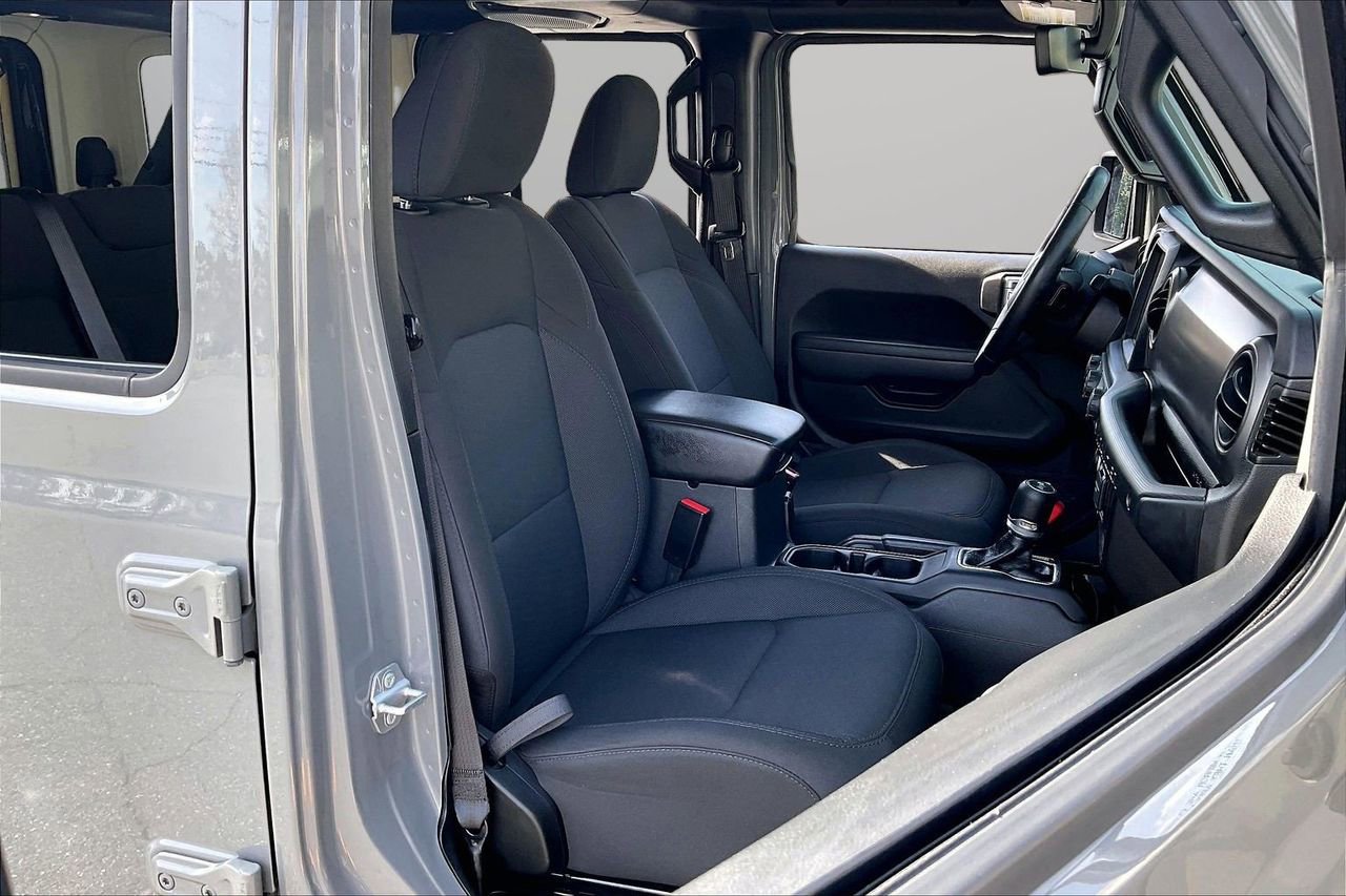Certified 2023 Jeep Wrangler Willys image 24