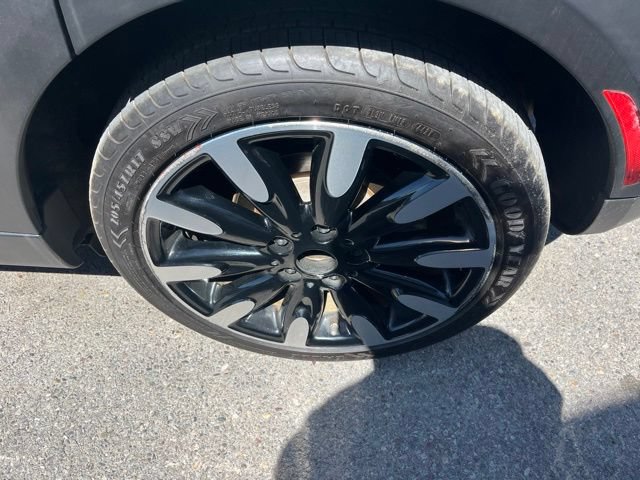Used 2017 MINI Cooper 4-Door Hardtop FWD image 22