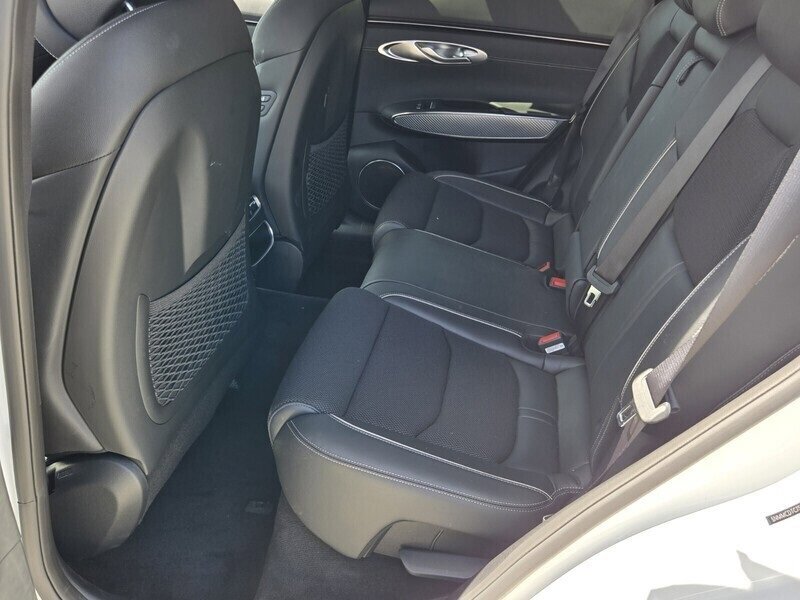 Used 2025 Genesis GV70 3.5T Sport image 12