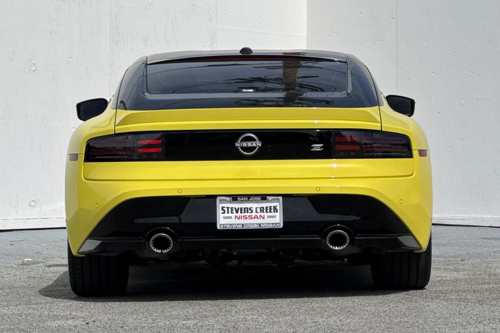 Used 2024 Nissan Z Performance w/ Floor Mat Package image 4