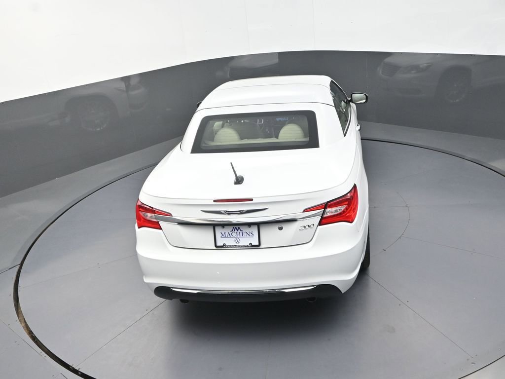 Used 2011 Chrysler 200 Limited FWD image 20