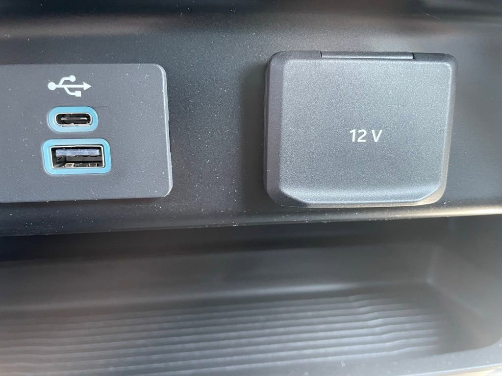 New 2025 Ford F350 XL w/ 360-Degree Camera Package image 10