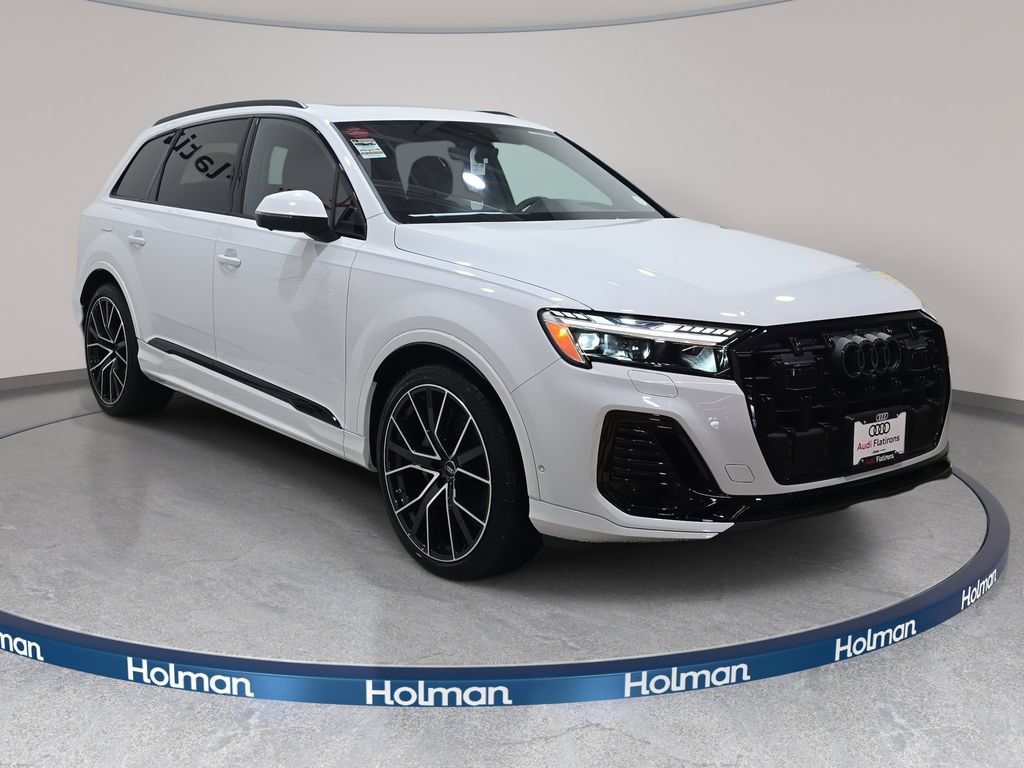 Used 2025 Audi Q7 3.0T Prestige w/ Prestige Package AWD/4WD image 3