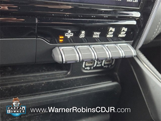 Used 2020 RAM 1500 Limited w/ Bed Utility Group image 23