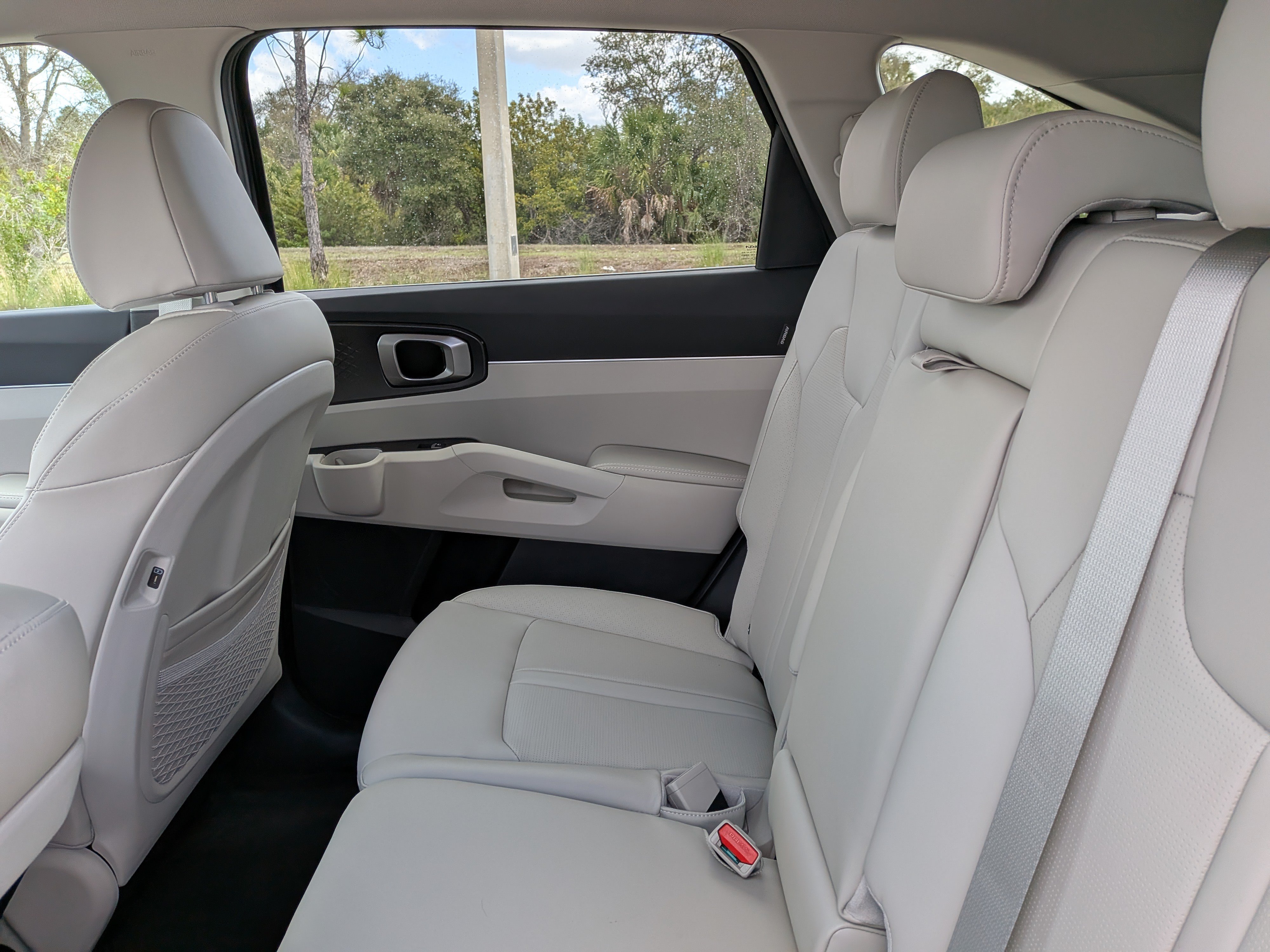 New 2026 Kia Sorento S FWD image 16
