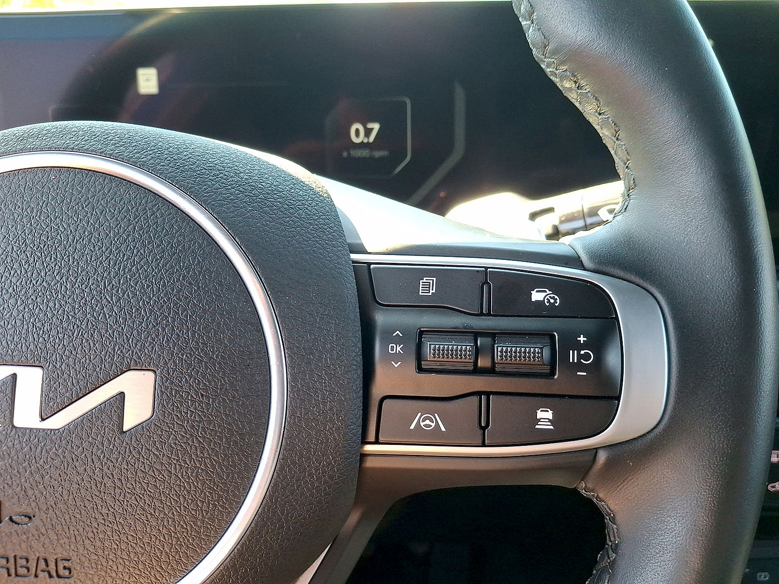 Used 2025 Kia K5 GT w/ GT1 Package FWD image 18