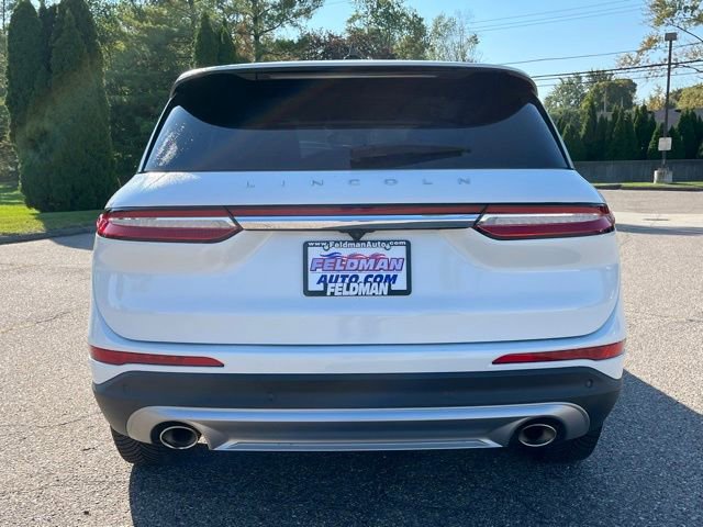 Used 2022 Lincoln Corsair AWD w/ Equipment Group 101A image 4