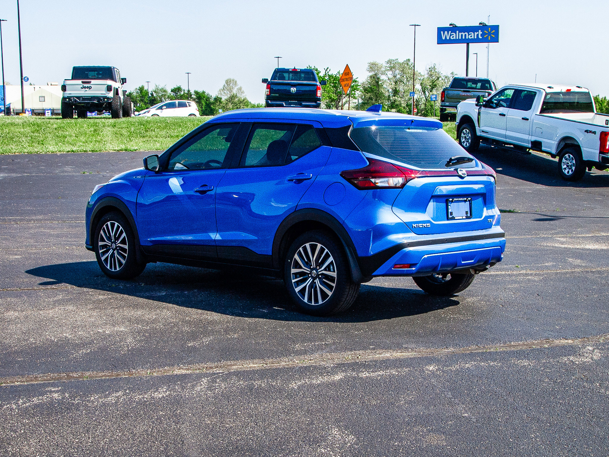 Used 2021 Nissan Kicks SV FWD image 5