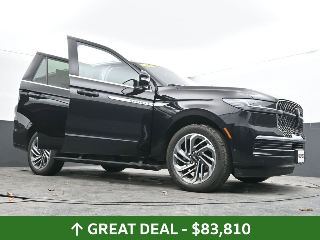 Used 2025 Lincoln Navigator Reserve AWD/4WD image 73