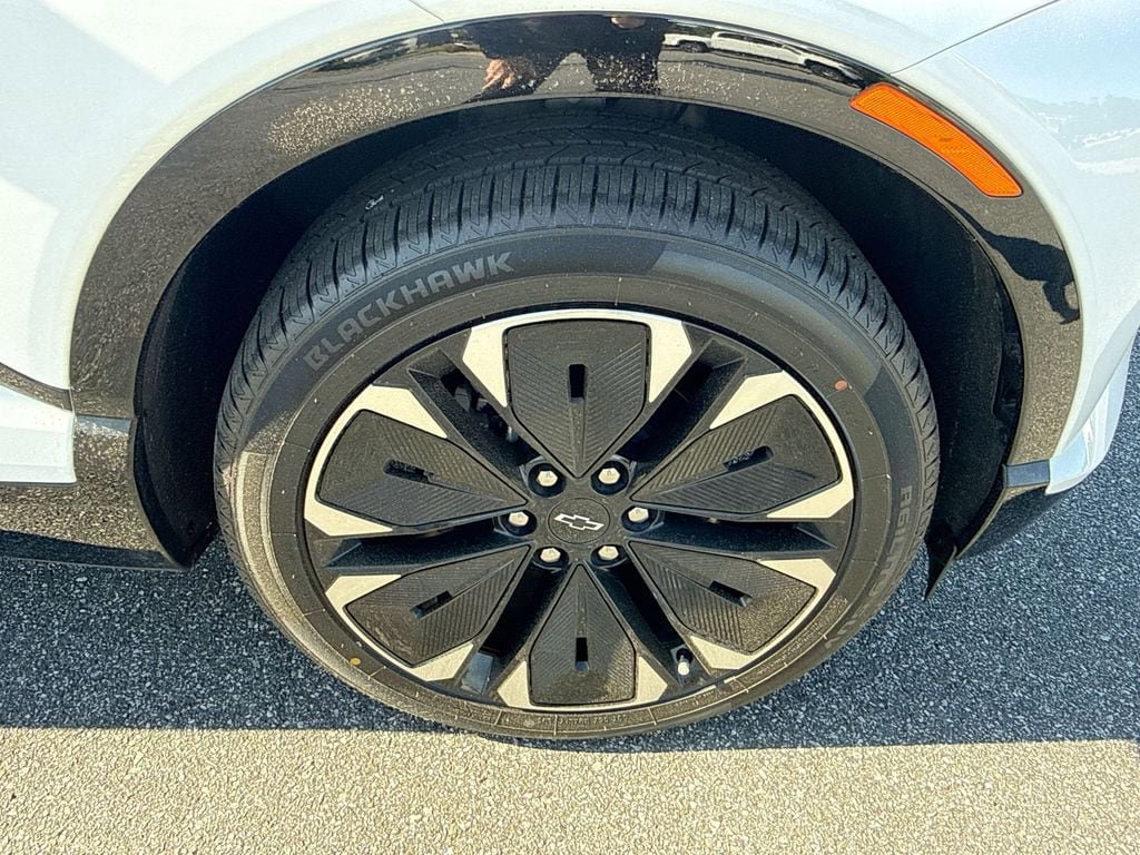 Certified 2024 Chevrolet Blazer EV RS image 28