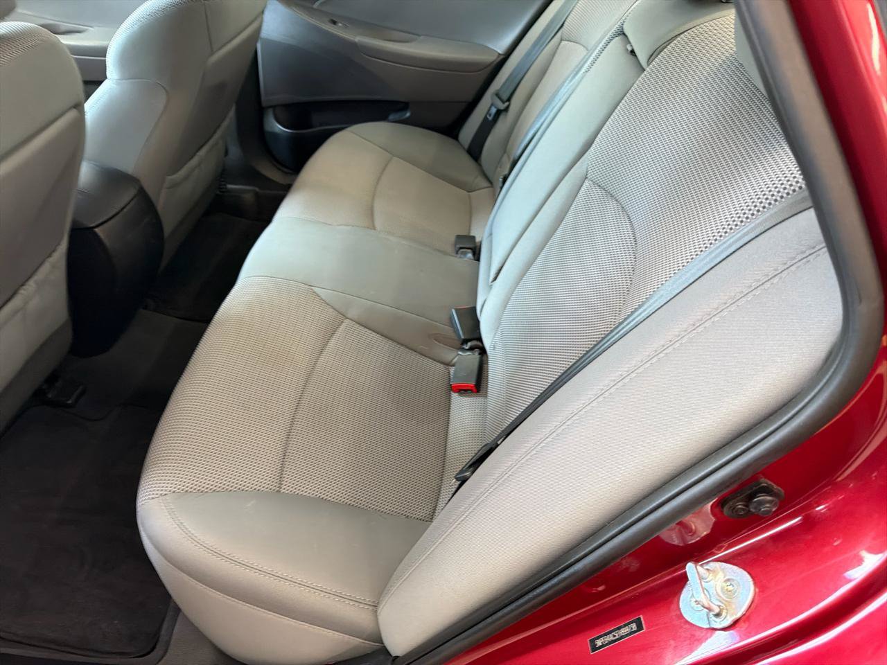 Used 2014 Hyundai Sonata GLS w/ Popular Equipment Group 2 FWD image 12