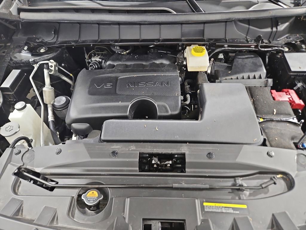 Used 2024 Nissan Pathfinder SL AWD/4WD image 24