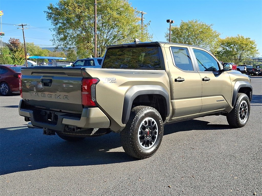 New 2025 Toyota Tacoma TRD Off-Road image 5