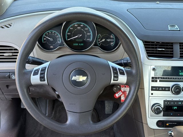 Used 2010 Chevrolet Malibu Hybrid image 11