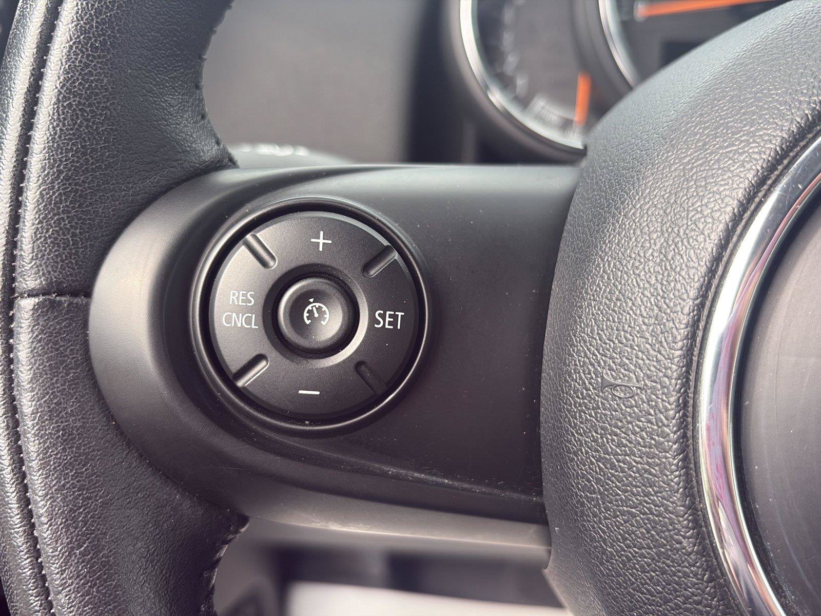 Used 2017 MINI Cooper Countryman ALL4 AWD/4WD image 39