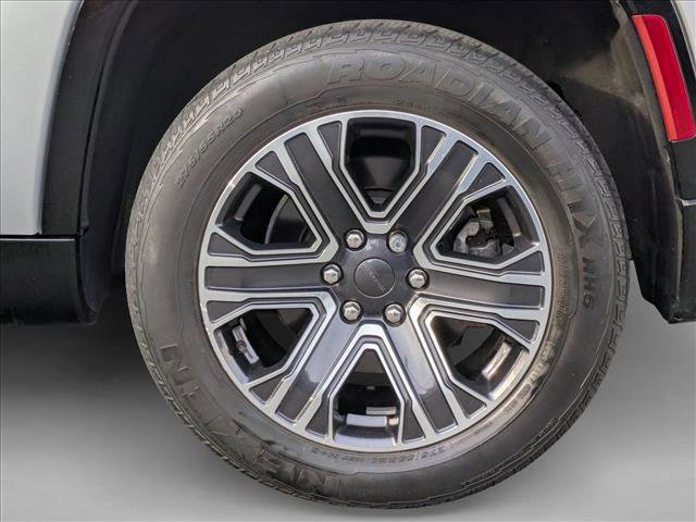 Used 2022 Jeep Wagoneer Series III w/ Flexible Seating Group image 25