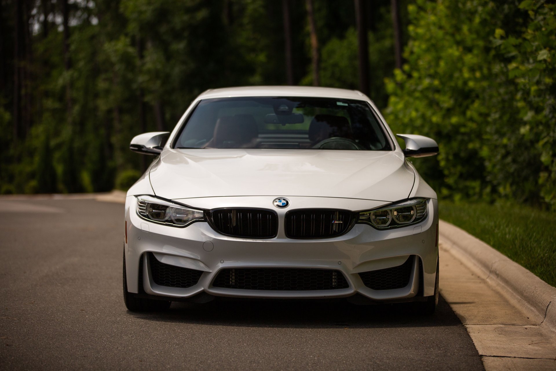 Used 2017 BMW M4 Convertible w/ Competition Package RWD image 22