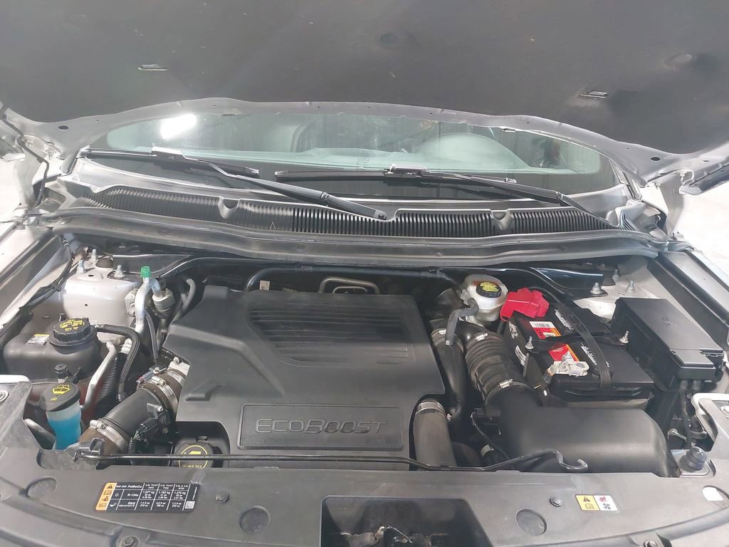 Used 2018 Ford Explorer Platinum AWD/4WD image 34