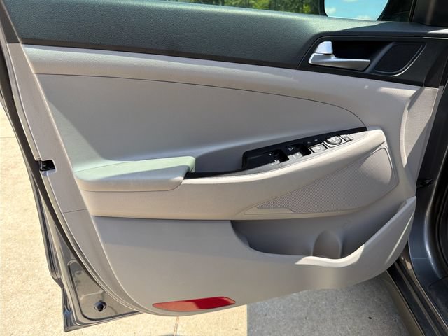 Used 2019 Hyundai Tucson SE AWD/4WD image 12