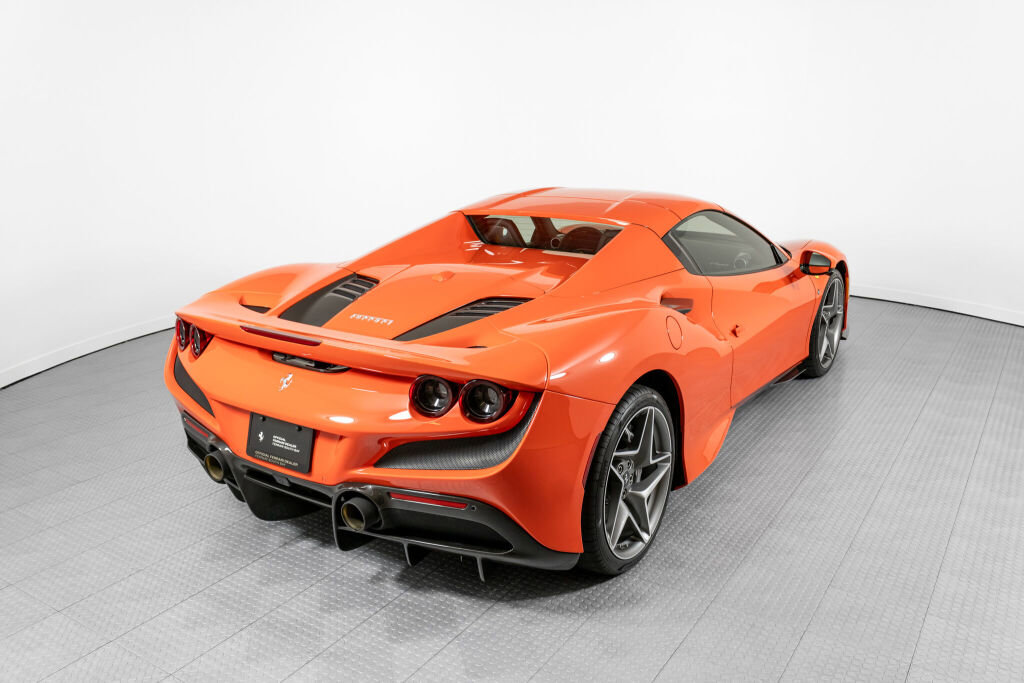 Certified 2021 Ferrari F8 Tributo RWD image 62