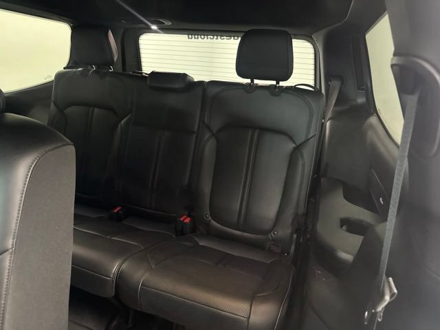 Used 2022 Jeep Wagoneer Series II AWD/4WD image 26