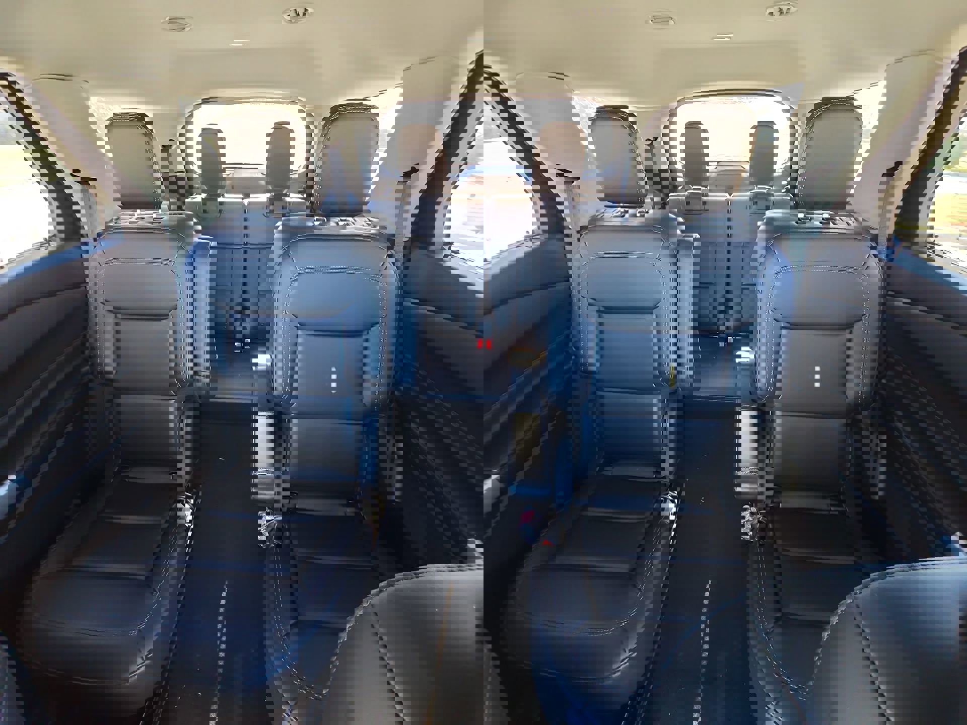 Used 2023 Ford Explorer XLT w/ Equipment Group 202A image 22