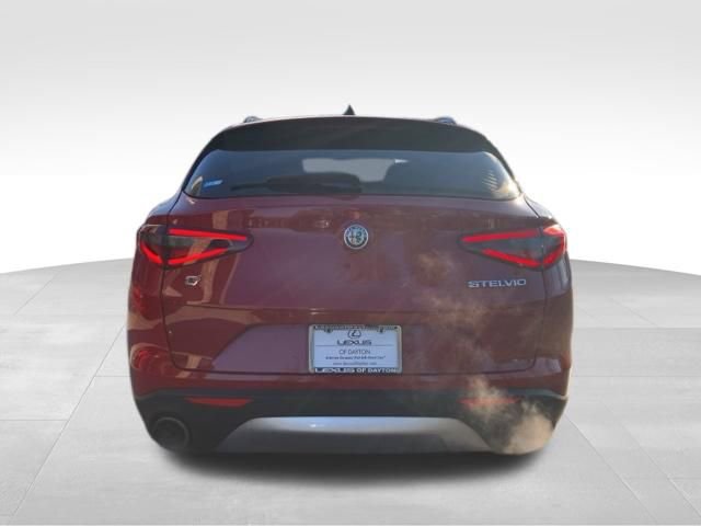 Used 2019 Alfa Romeo Stelvio Sport w/ Quick Order Package 22J Sport image 4