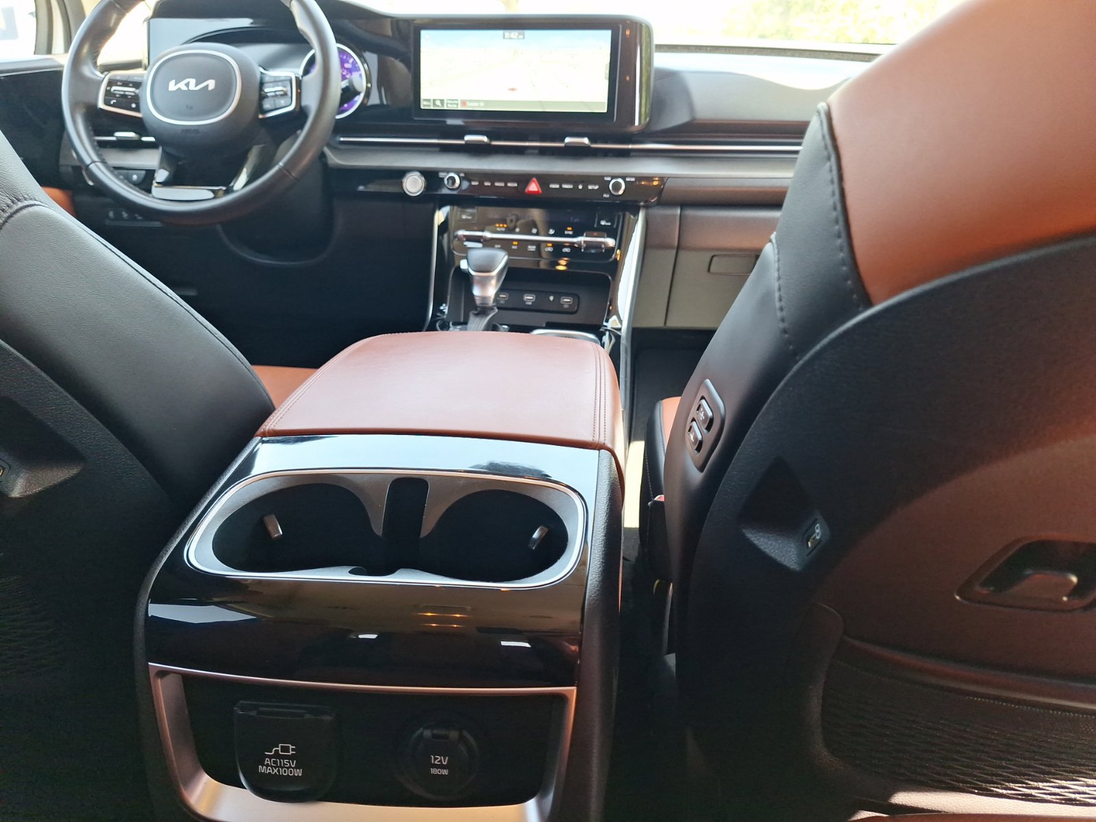 Used 2022 Kia Carnival SX FWD image 28