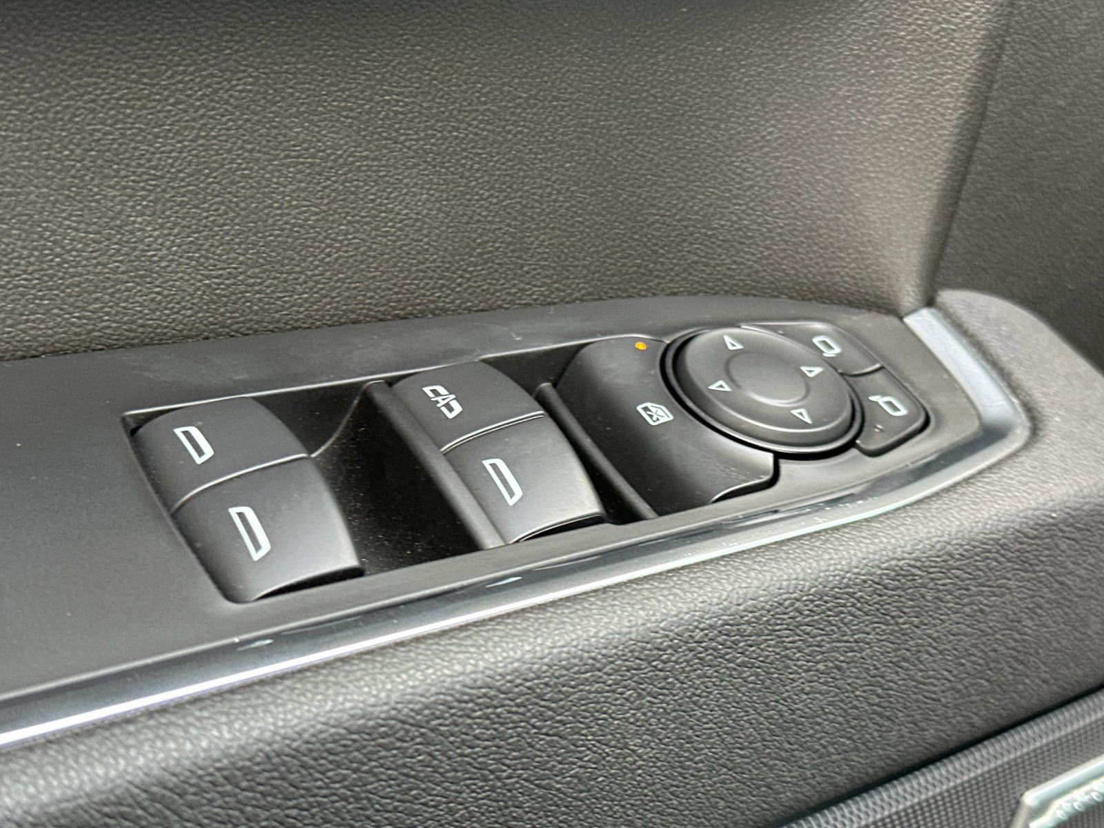 New 2026 Chevrolet Silverado 1500 LT Trail Boss w/ Convenience Package II image 12