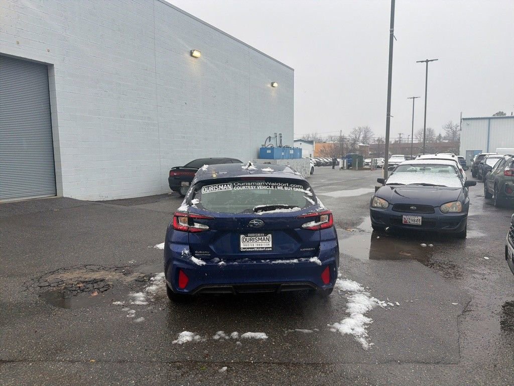 Certified 2025 Subaru Impreza 2.0i image 4