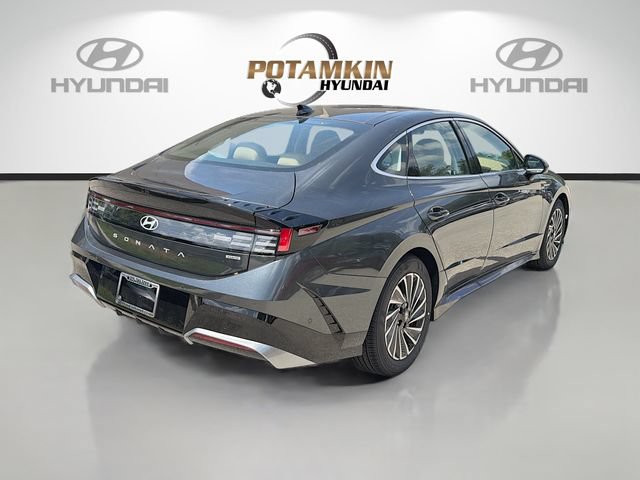 New 2026 Hyundai Sonata Limited FWD image 5