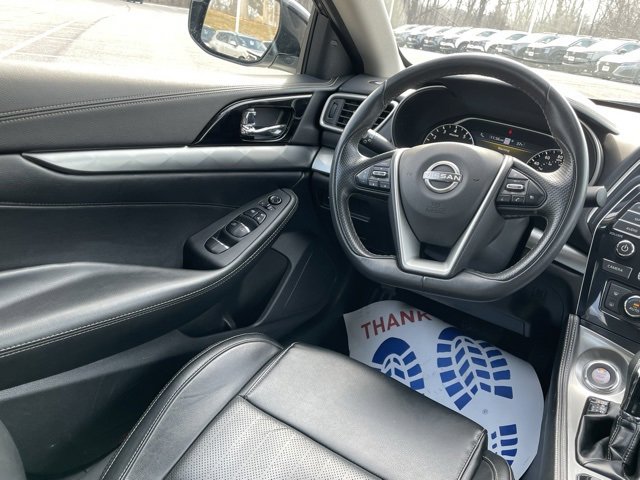 Used 2023 Nissan Maxima SV w/ Floor Mat Group image 32