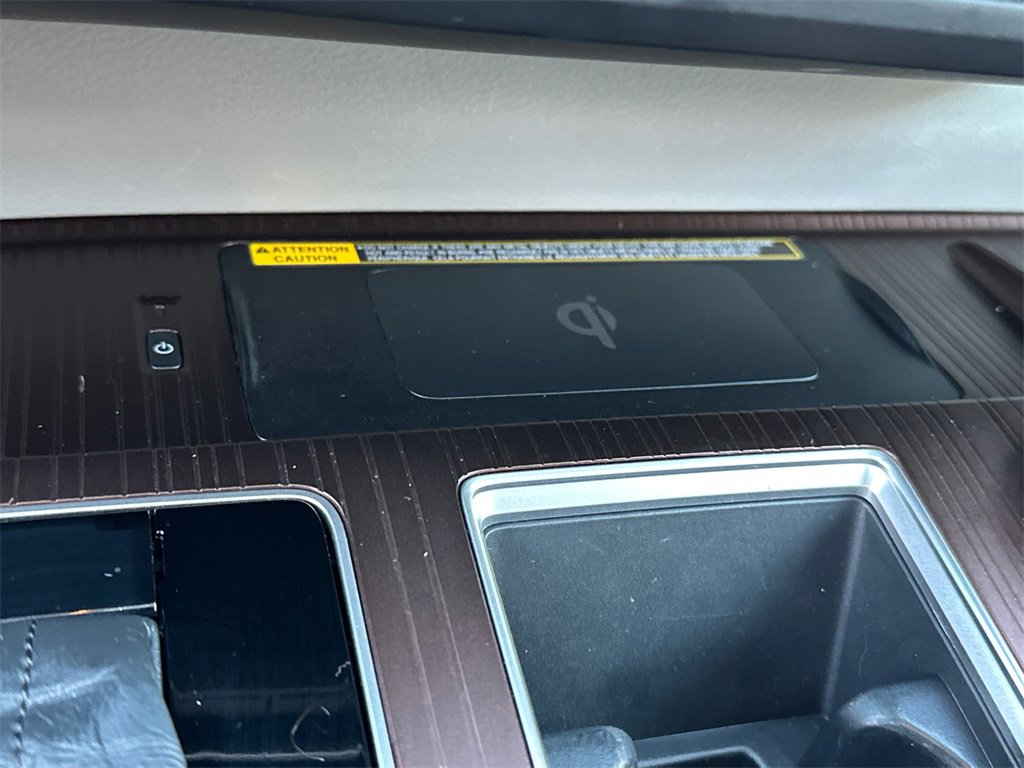 Used 2022 Toyota Sienna XLE image 28