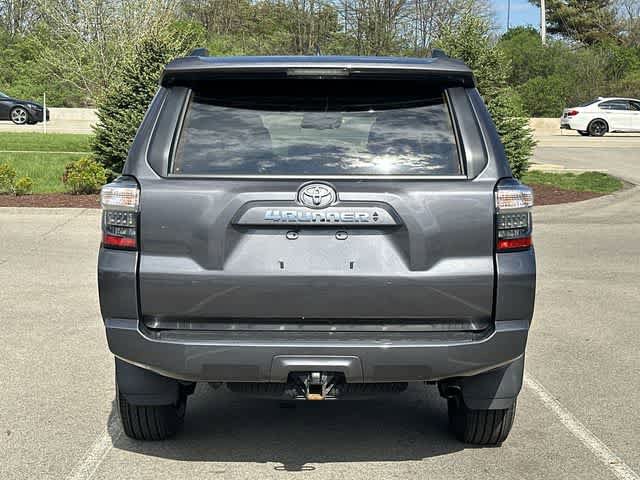 Used 2023 Toyota 4Runner SR5 Premium w/ Moonroof Package AWD/4WD image 4