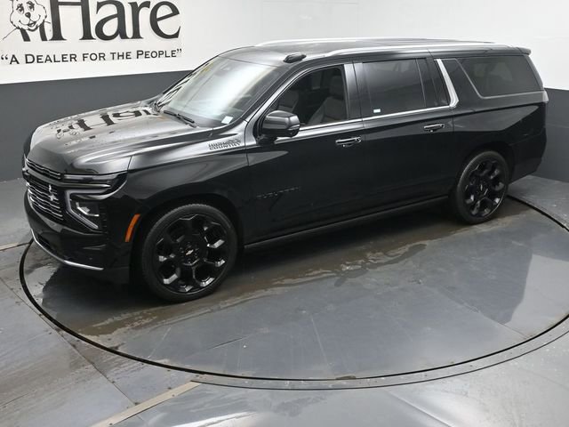 New 2025 Chevrolet Suburban High Country image 23