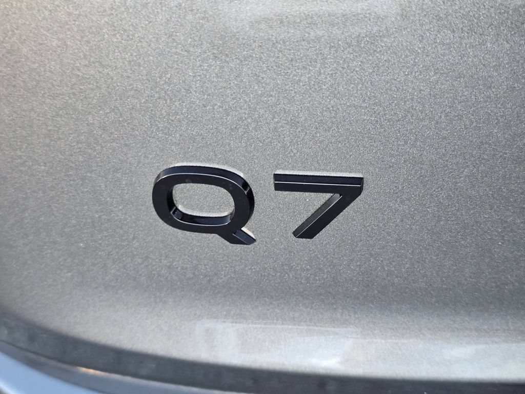 Used 2026 Audi Q7 3.0T Premium Plus AWD/4WD image 23
