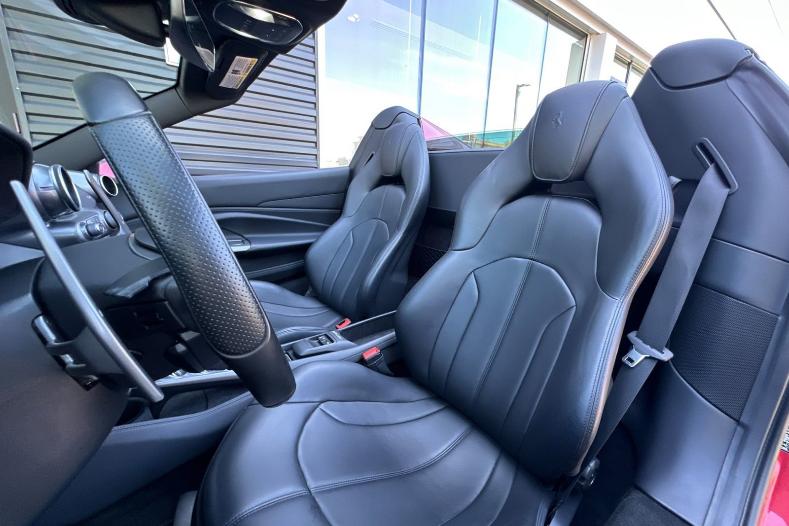 Used 2022 Ferrari F8 Tributo image 5