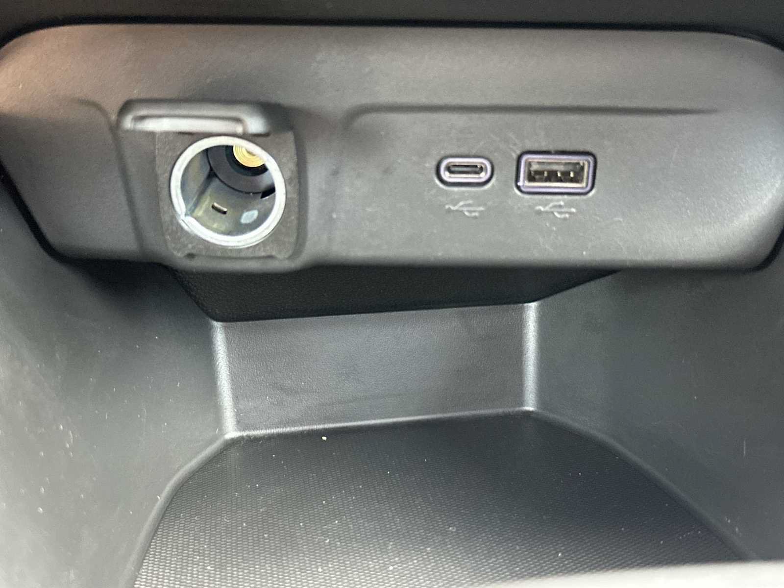 Used 2024 Chevrolet Trax LS w/ LS Convenience Package FWD image 34