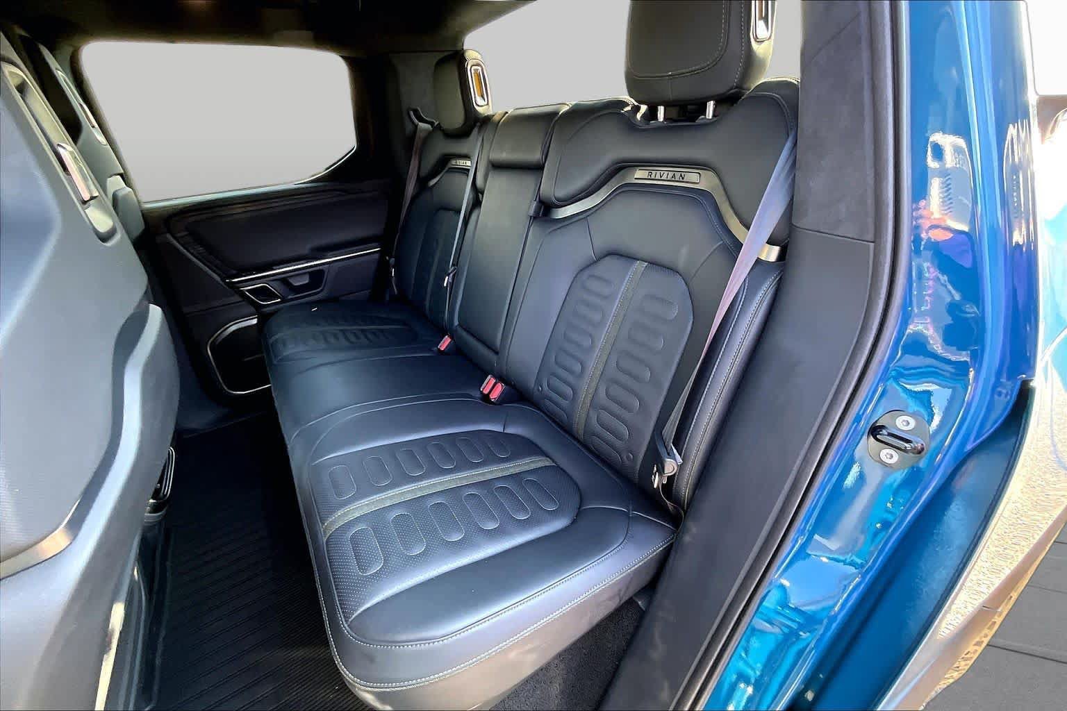 Used 2022 Rivian R1T Adventure AWD/4WD image 20