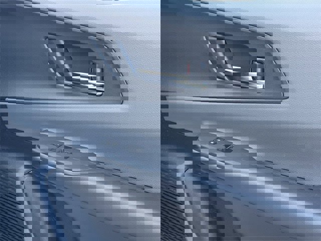 Used 2024 Toyota Prius Limited image 31