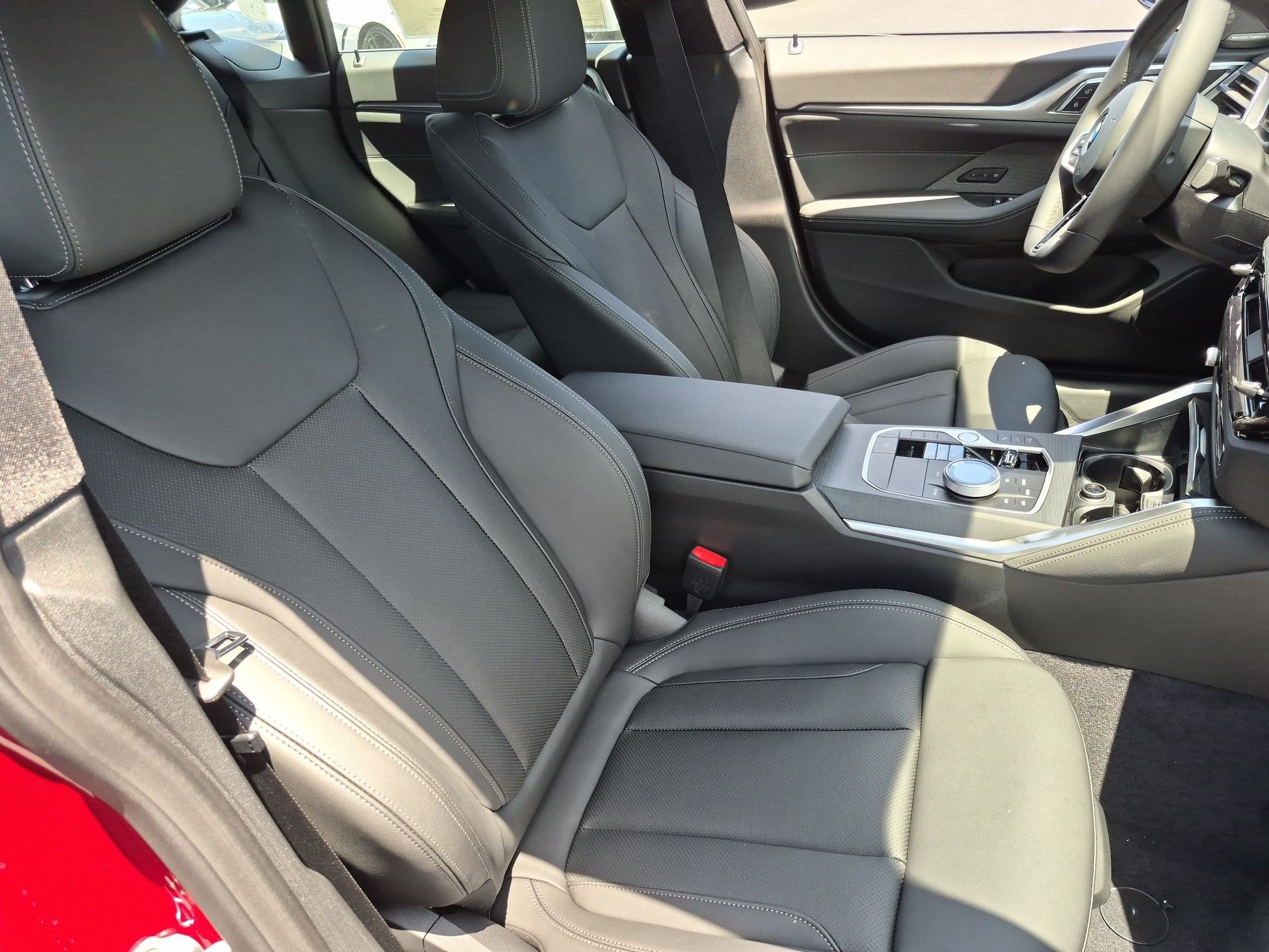 New 2026 BMW i4 eDrive40 w/ M Sport Package RWD image 34