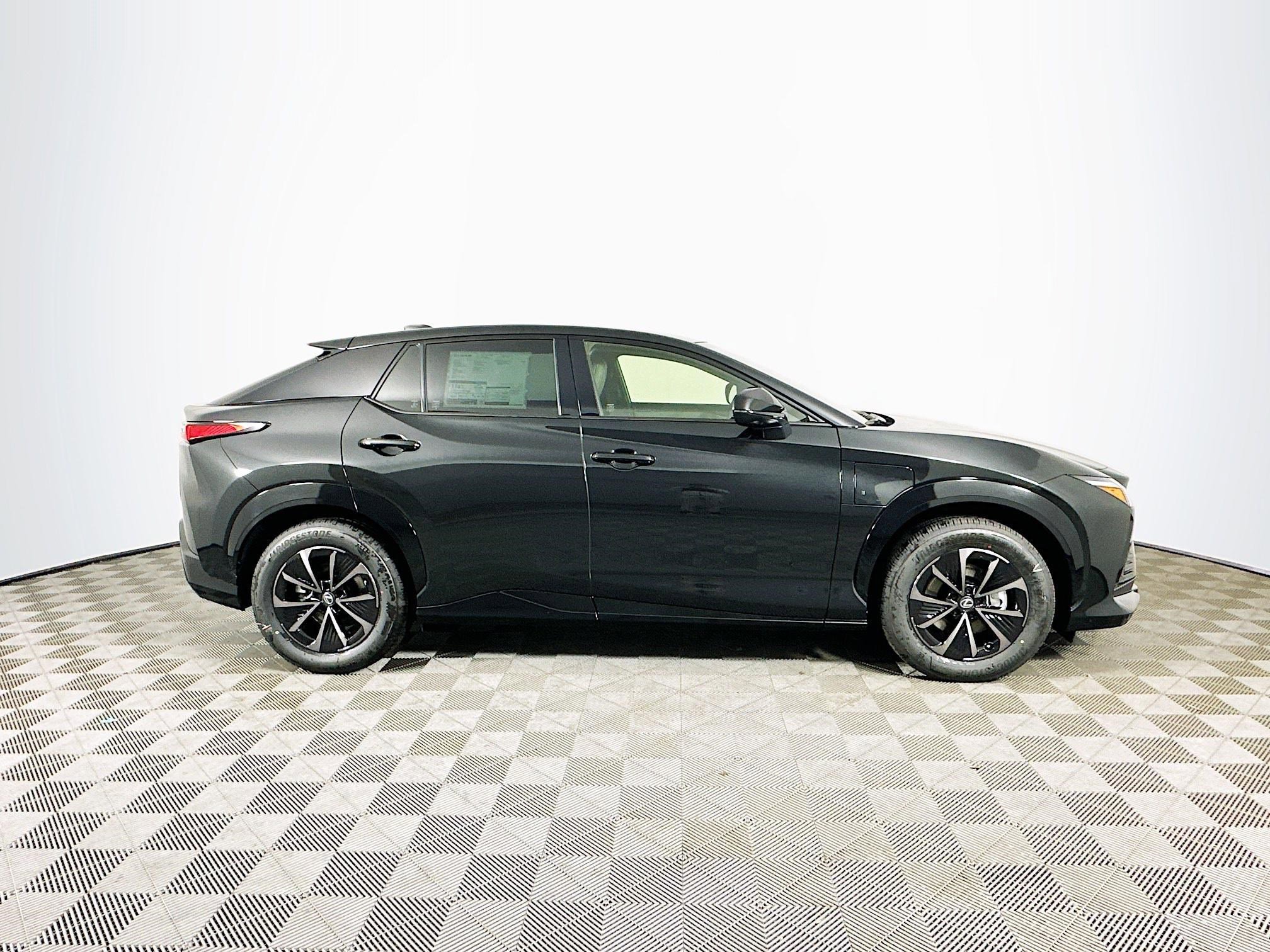 New 2026 Lexus RZ 450e AWD w/ Cold Area Package image 8