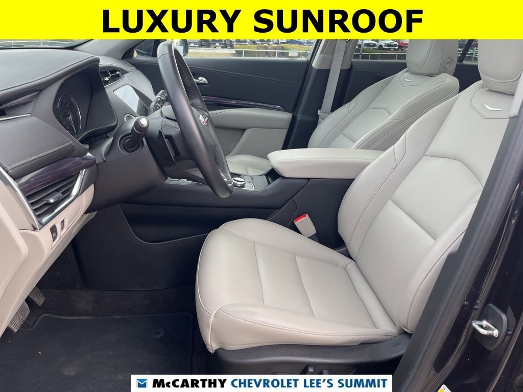 Used 2023 Cadillac XT4 Luxury image 16