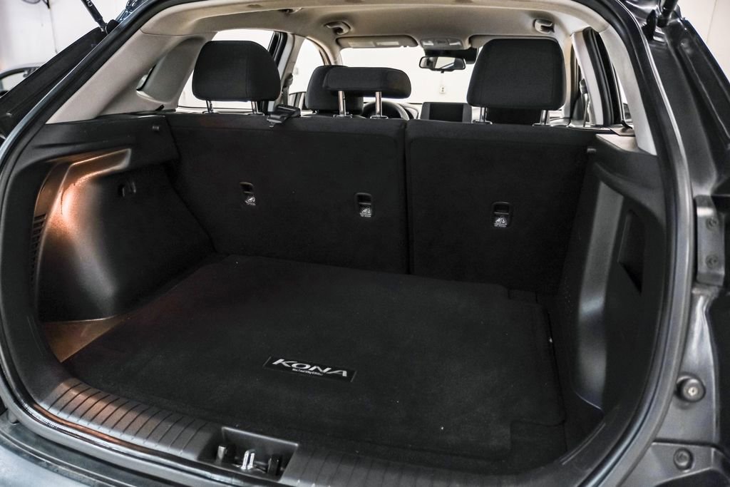 Used 2022 Hyundai Kona SEL FWD image 50