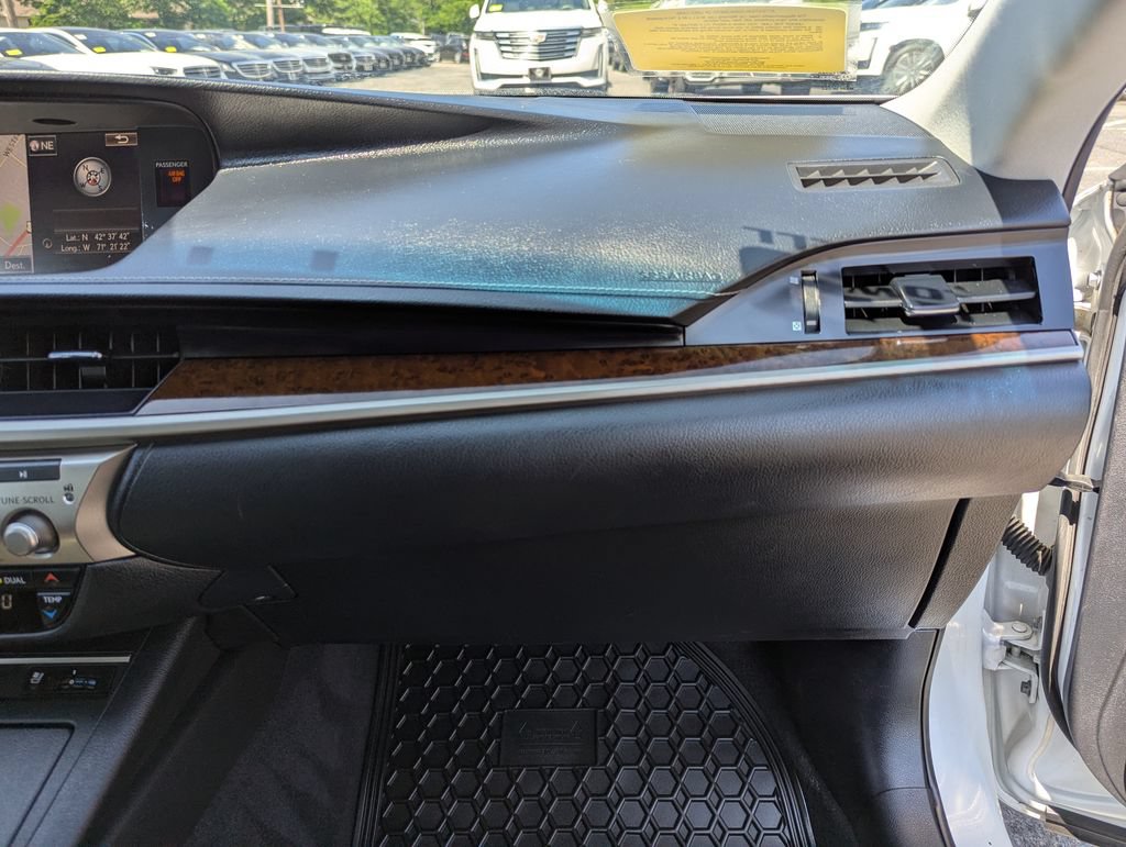 Used 2015 Lexus ES 350 FWD image 34