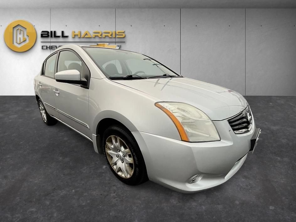Used 2012 Nissan Sentra 2.0 S FWD image 8