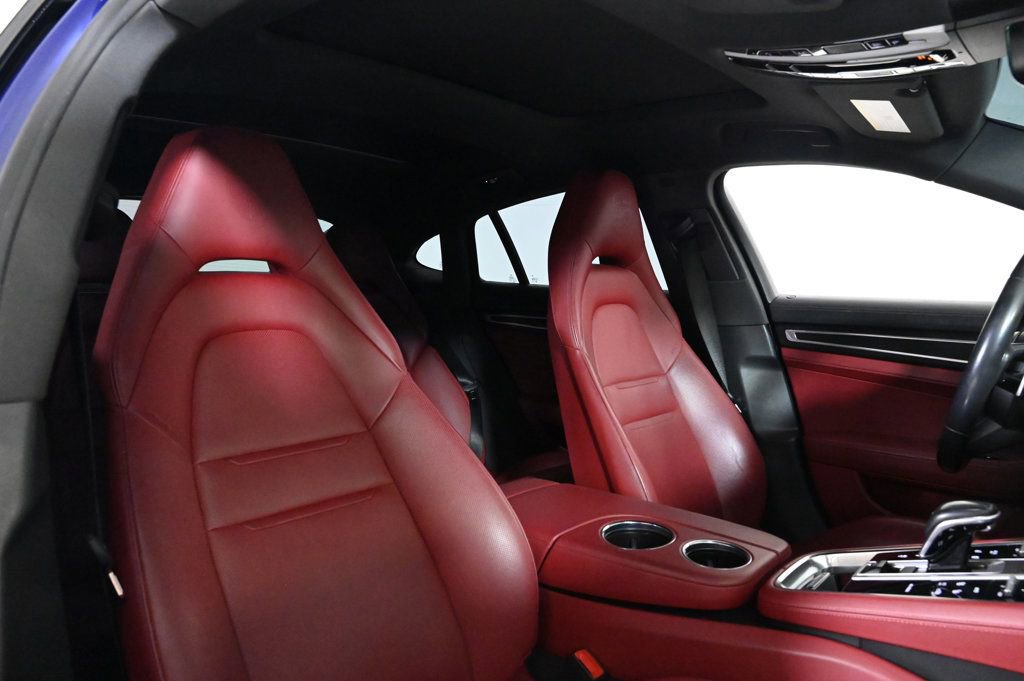 Certified 2023 Porsche Panamera Platinum Edition image 18