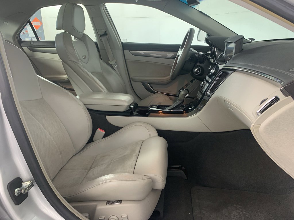 Used 2009 Cadillac CTS V image 41