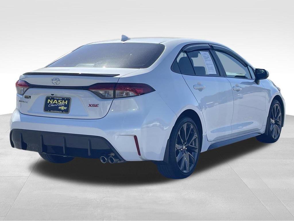 Used 2025 Toyota Corolla XSE image 3