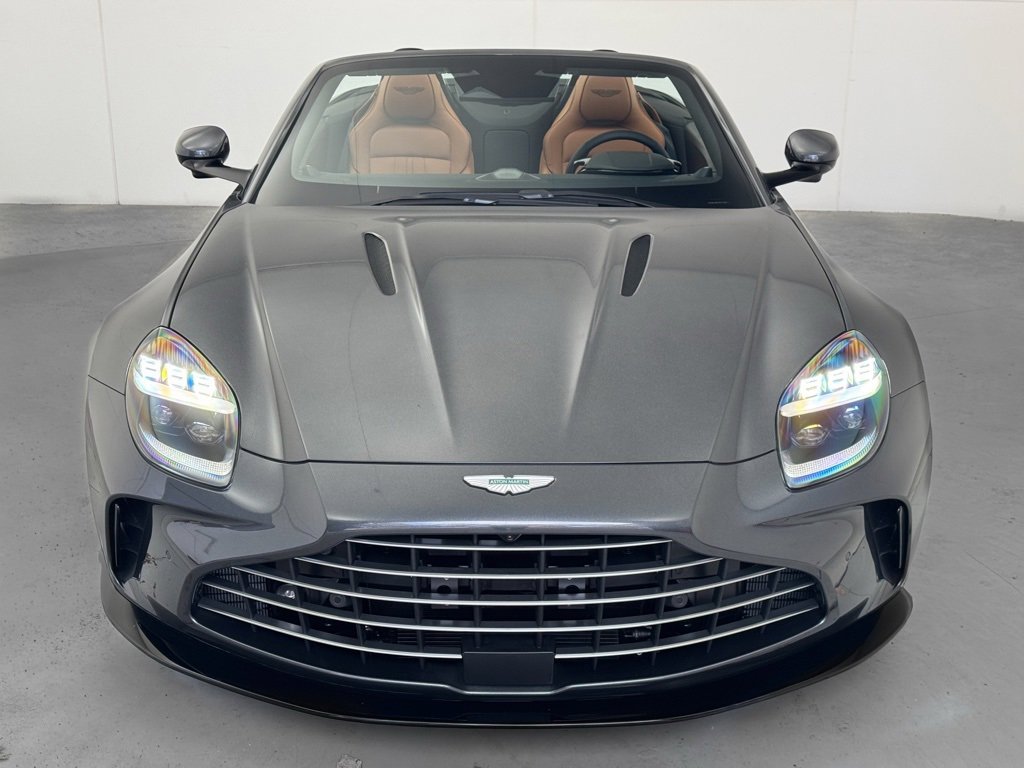 New 2026 Aston Martin V8 Vantage Roadster image 42